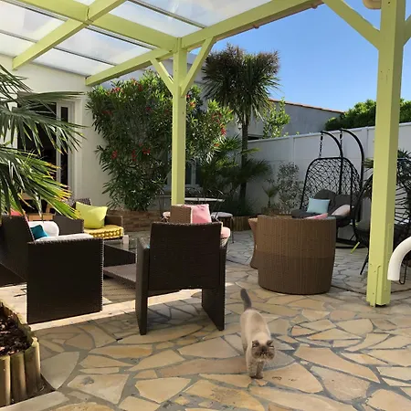 Отель Cit'hotel Atlantis Руайян