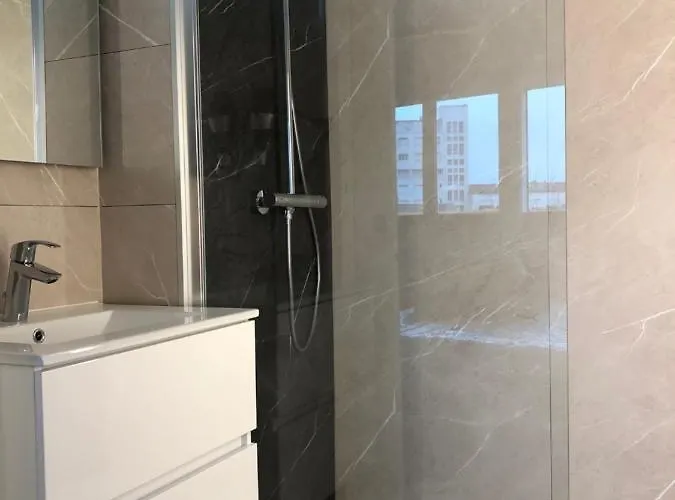 Отель Cit'hotel Atlantis Руайян