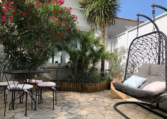 Cit'hotel Atlantis 2* Руайян