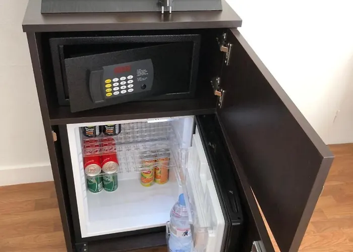 Cit'hotel Atlantis Руайян