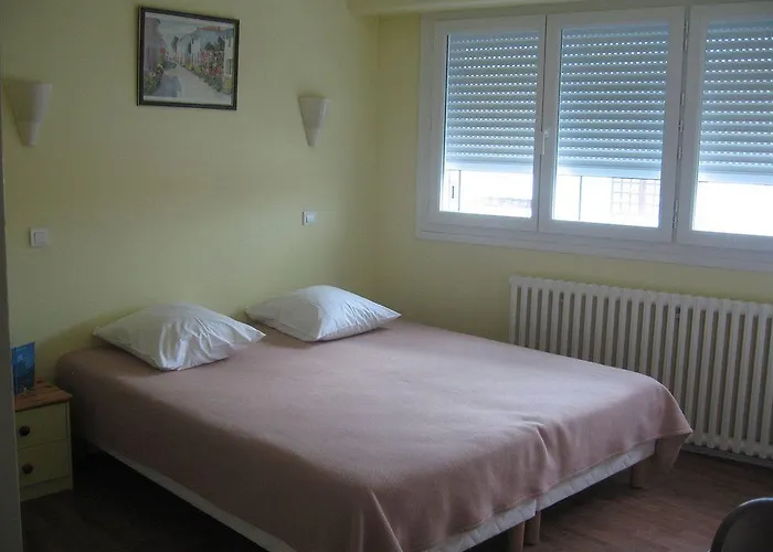 Cit'hotel Atlantis Руайян